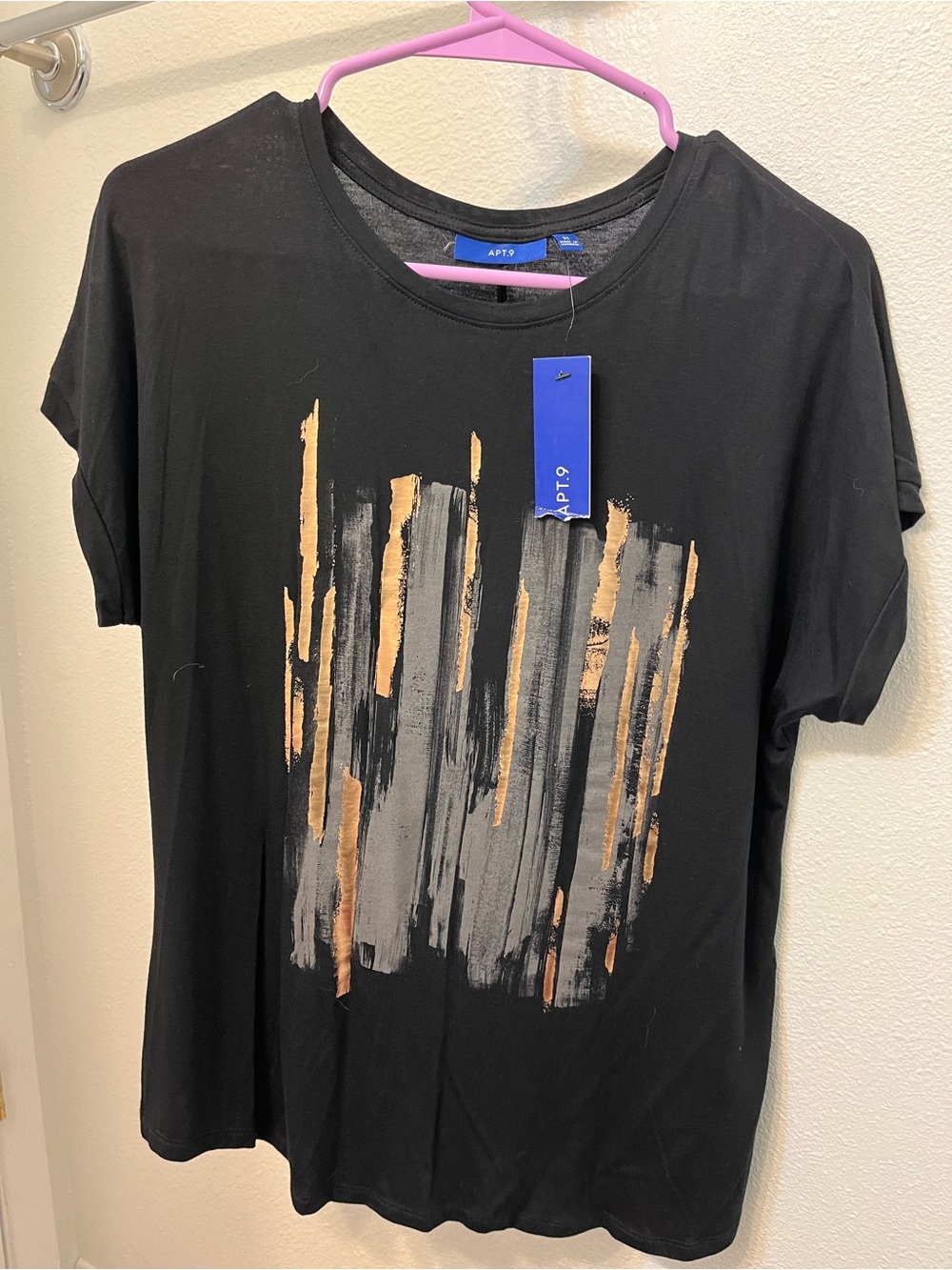 Apt. 9 Black Short-Sleeve Crewneck with Metallic Gold & Gray Brushprint
